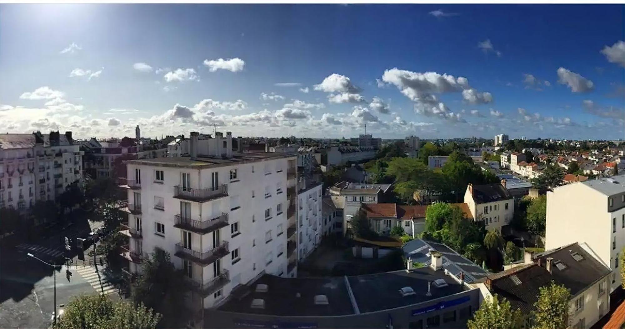 Charmant Appartement Lumineux - Dernier Etage Avec Balcon - Proche Centre-Ville ナント エクステリア 写真